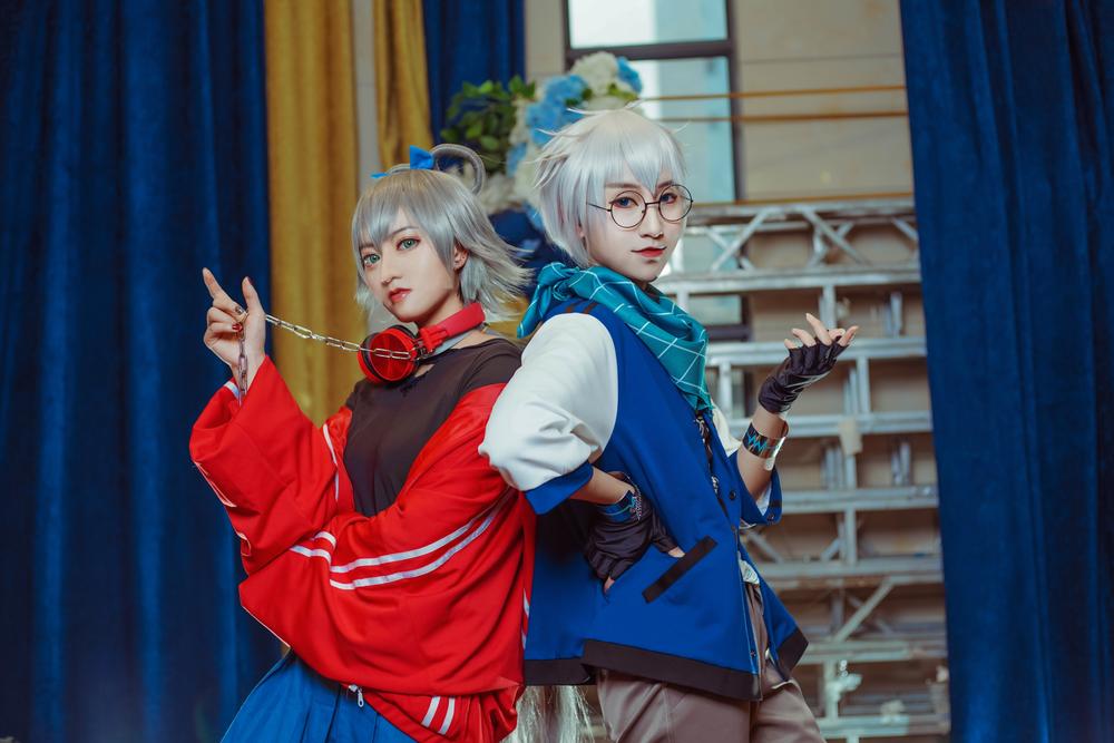 “懂球帝”小S擦腋下汗逼问 侯佩岑最爱仍似周董(图)(图1) 懂球帝