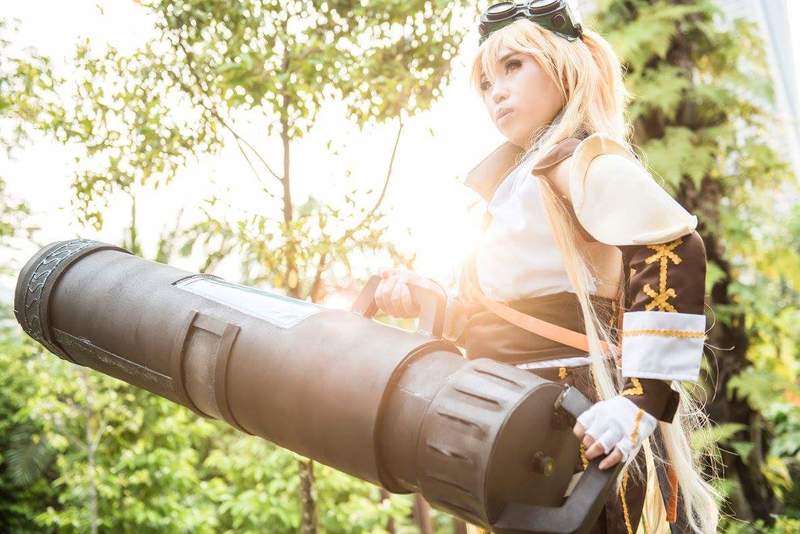 【懂球帝】李玟赴德国做内衣赛评委 畅谈Bra穿着之道(图1) 懂球帝